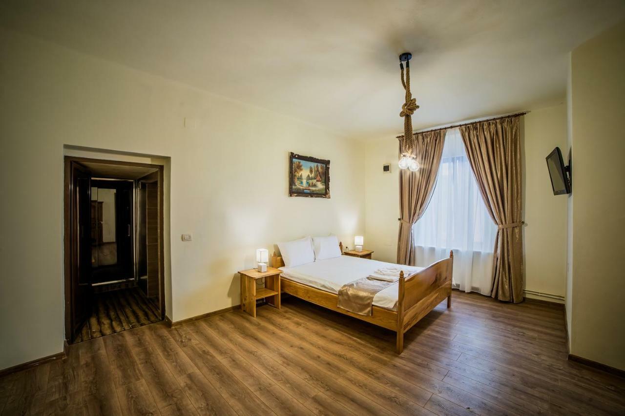 La Maisonnette Braşov Dış mekan fotoğraf